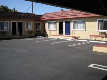Motel Geneva 2*